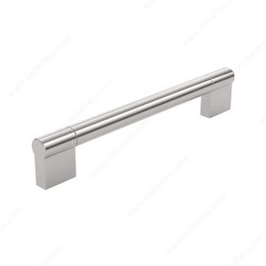 Stainless steel kitchen cabinet handle by Richelieu.